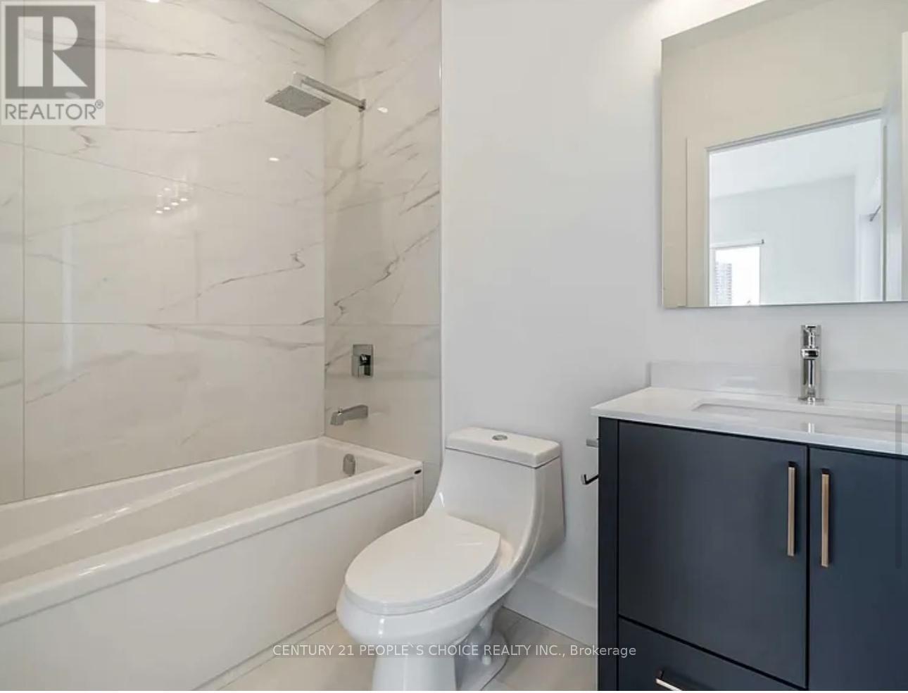 Upper Apartment - 54 Westhampton Drive, Toronto, Ontario  M9R 1X6 - Photo 13 - W13481932