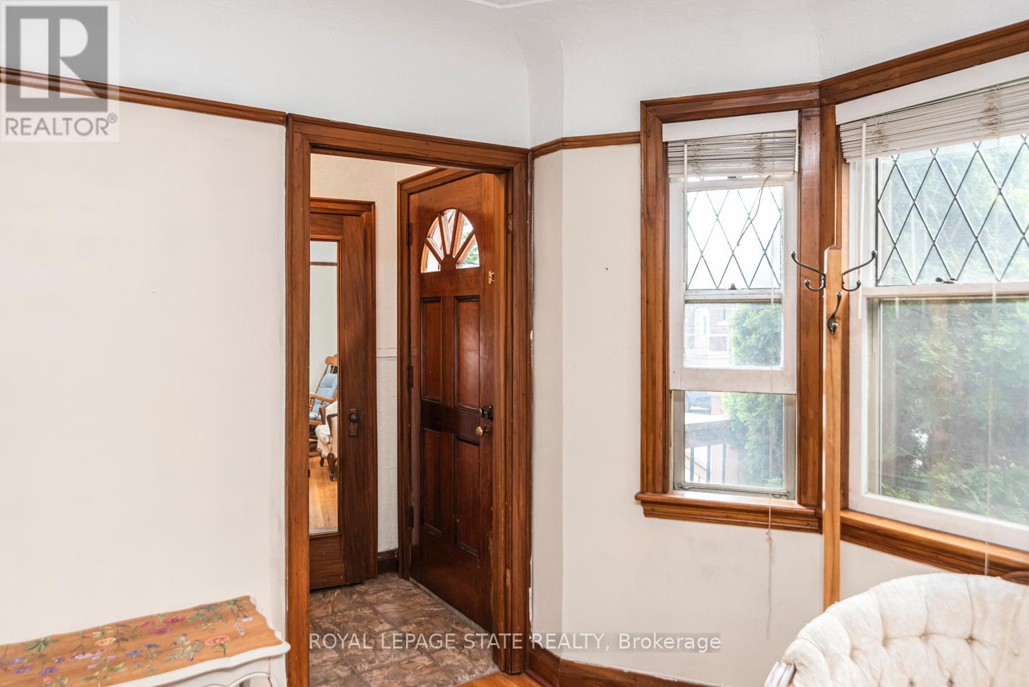 52 Cameron Avenue S, Hamilton, Ontario  L8K 2W9 - Photo 7 - X13481918