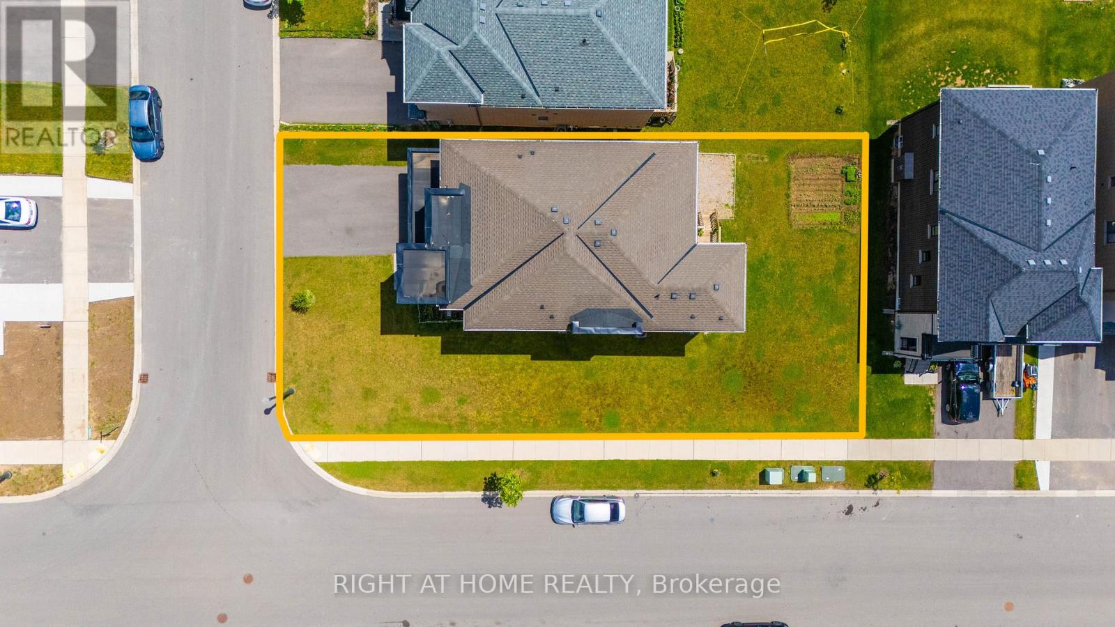 1104 Edinburgh Drive, Woodstock, Ontario  N4T 0M2 - Photo 5 - X13481920