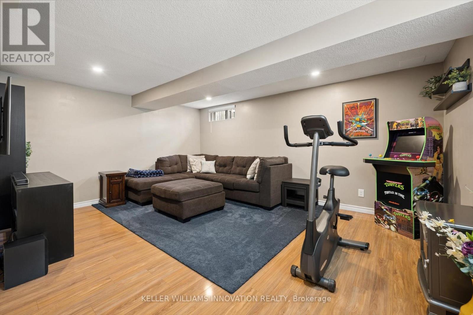 702 Activa Avenue, Kitchener, Ontario  N2E 4E1 - Photo 27 - X13481938