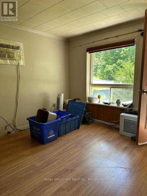 67 Osborne Street, Gananoque, Ontario  K7G 2N4 - Photo 3 - X13481954