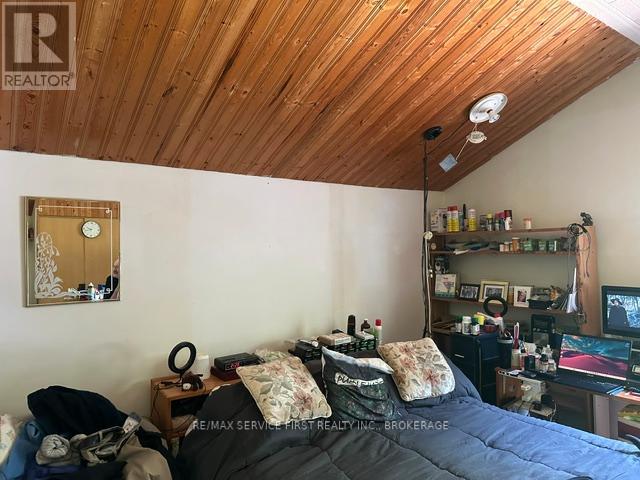 67 Osborne Street, Gananoque, Ontario  K7G 2N4 - Photo 9 - X13481954