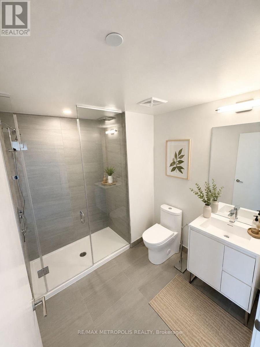 3310 - 5 Quarrington Lane, Toronto, Ontario  M3C 0S5 - Photo 2 - C13457628