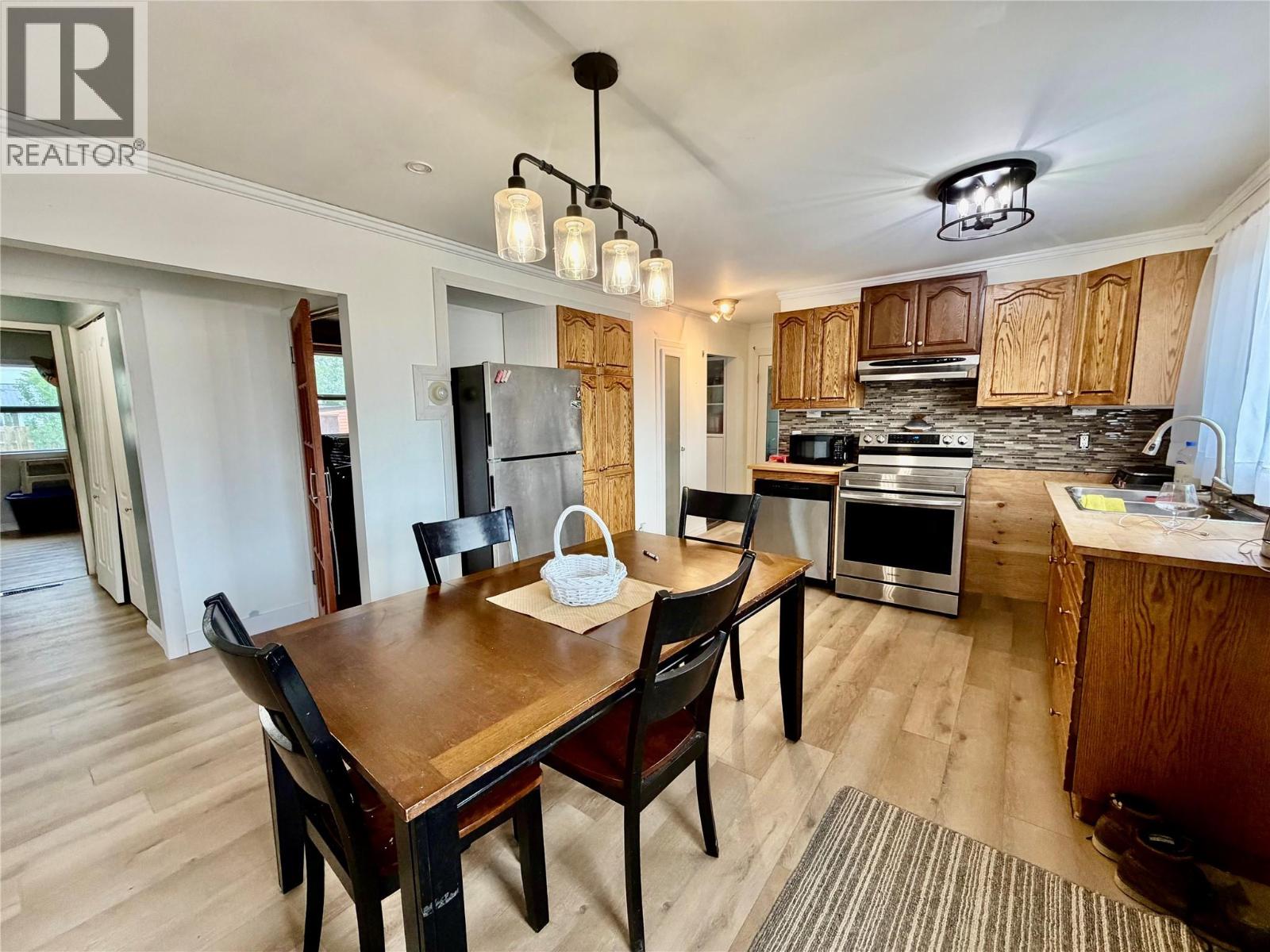 1604 116 Avenue, Dawson Creek, British Columbia  V1G 3G4 - Photo 3 - 10391705