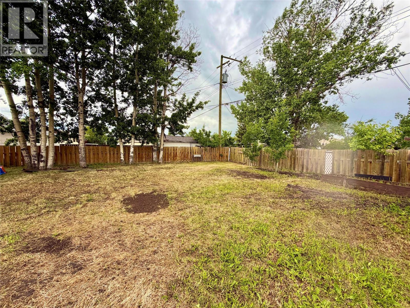 1604 116 Avenue, Dawson Creek, British Columbia  V1G 3G4 - Photo 13 - 10391705