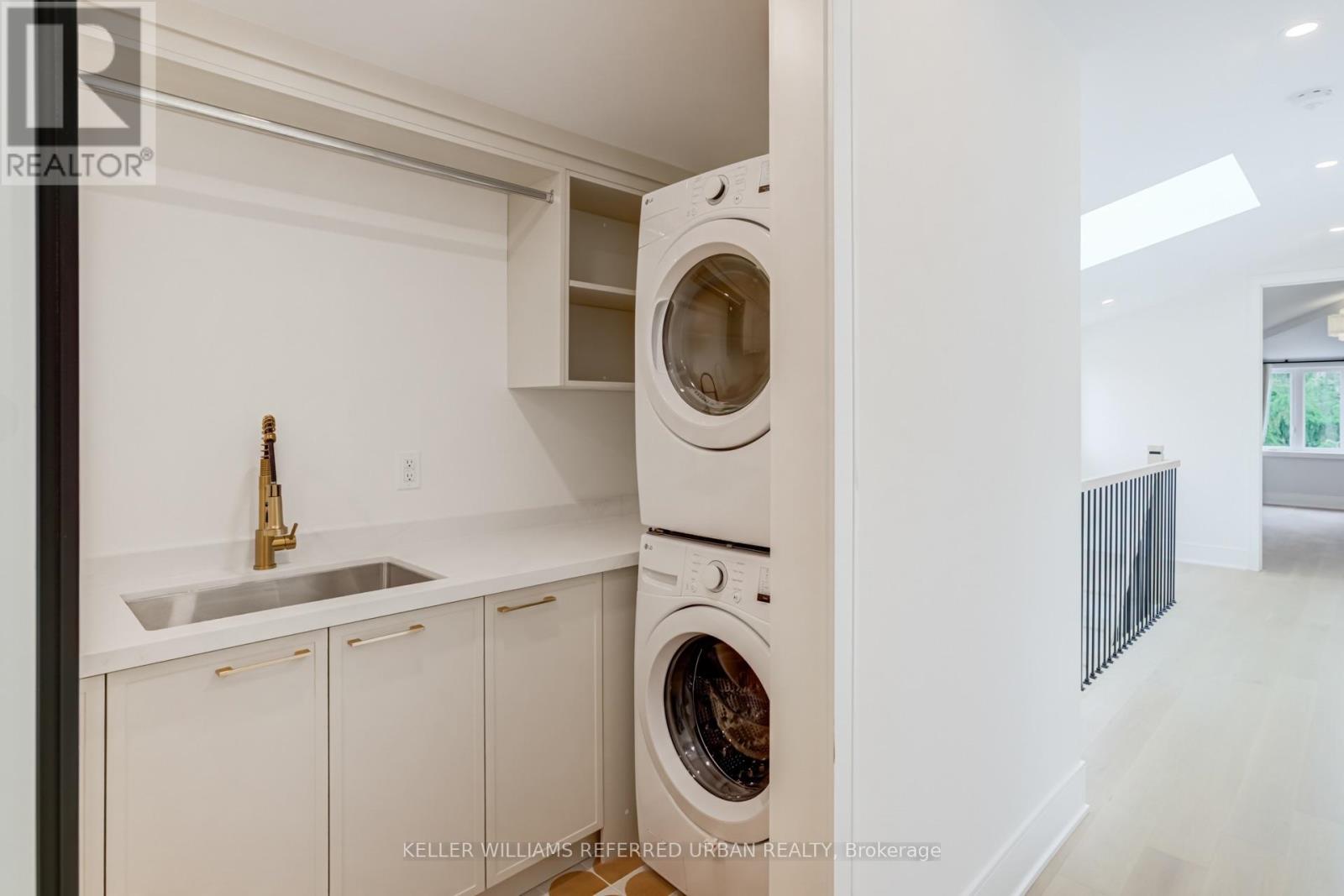 39 Wesley Avenue, Mississauga, Ontario L5H 2M6 - Photo 40 - W13481716