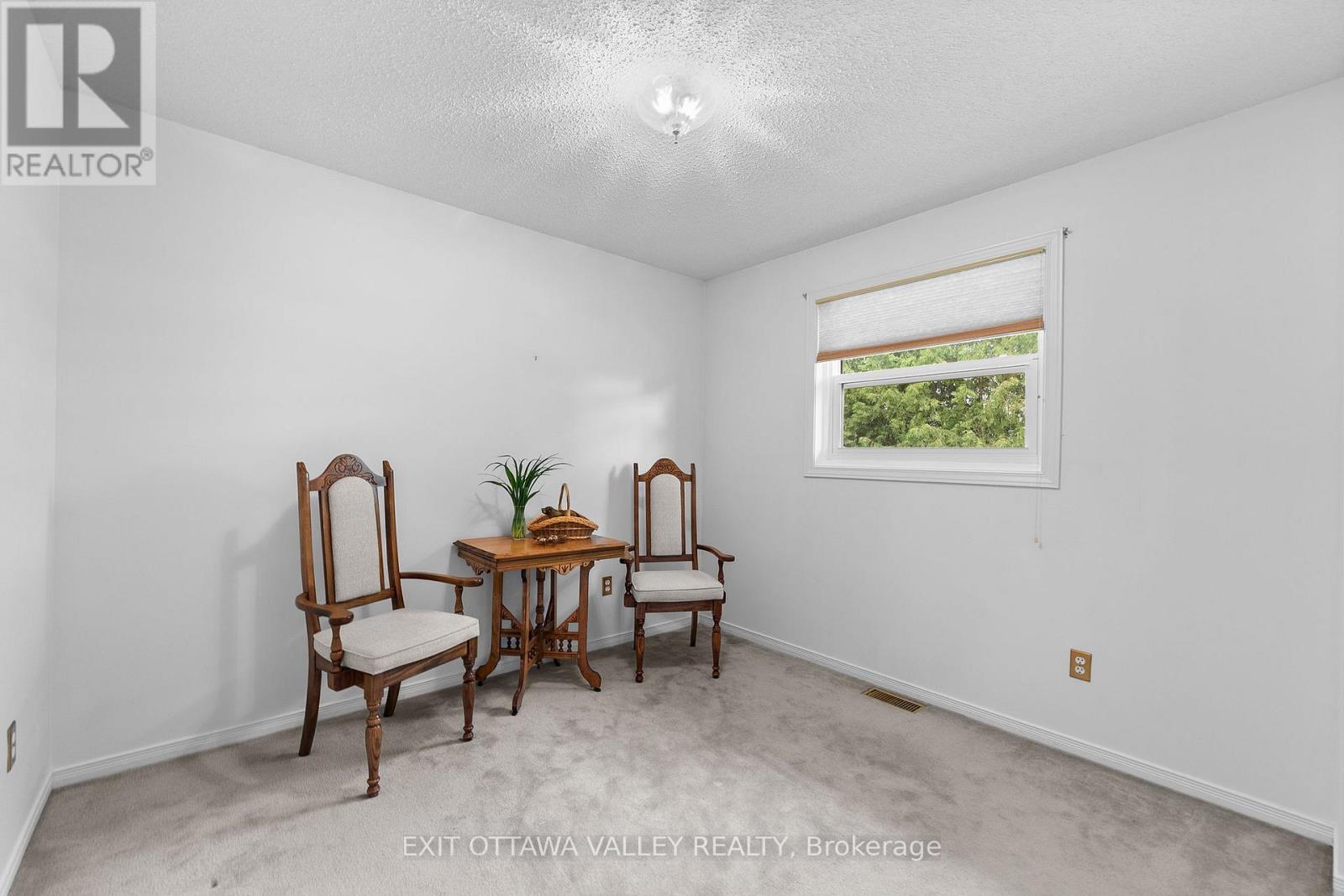 599 Hillside Avenue, Pembroke, Ontario K8A 8G4 - Photo 18 - X13481964