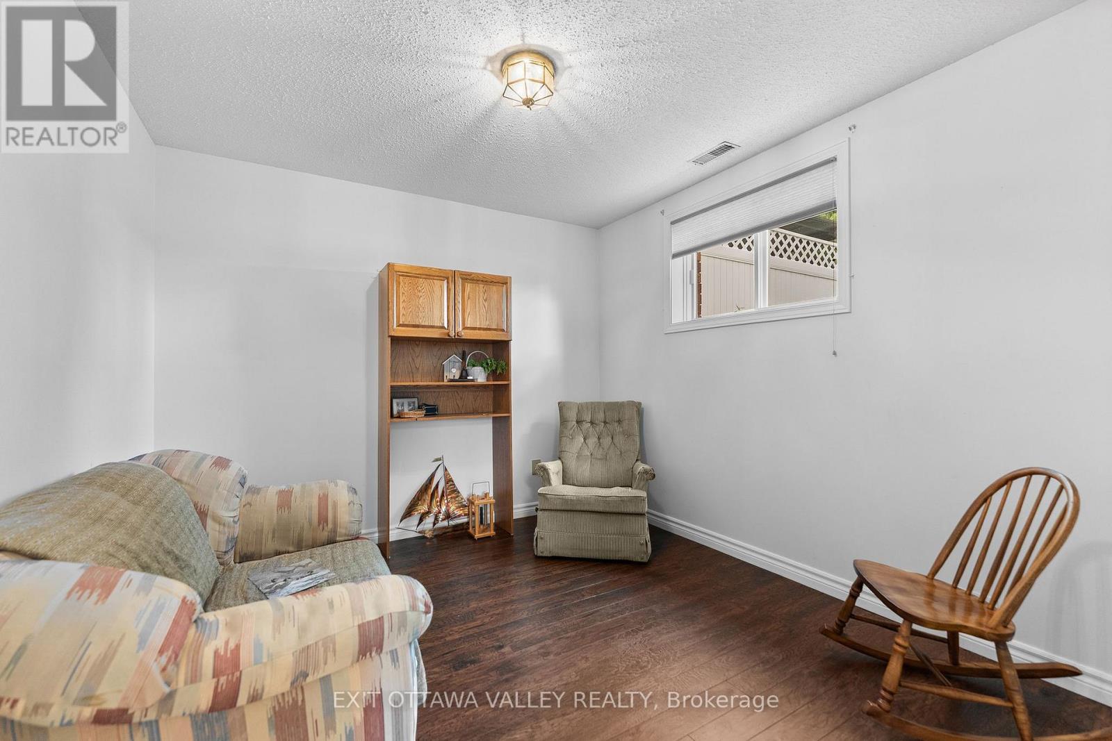599 Hillside Avenue, Pembroke, Ontario K8A 8G4 - Photo 20 - X13481964