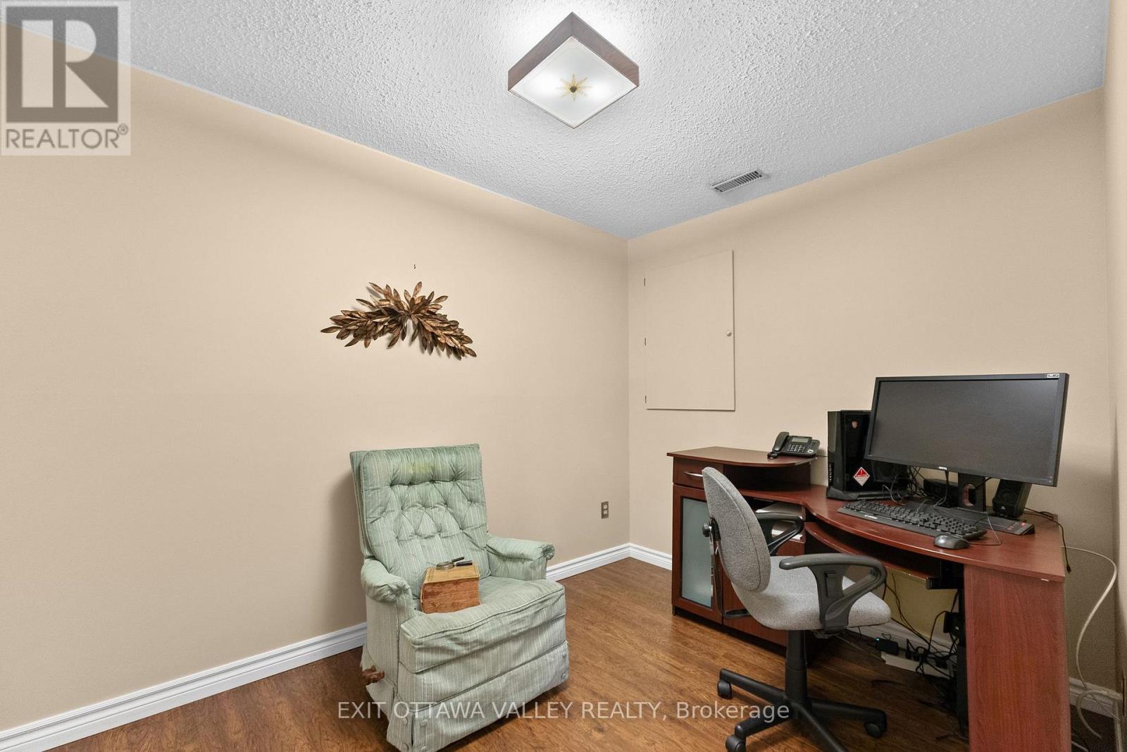 599 Hillside Avenue, Pembroke, Ontario K8A 8G4 - Photo 29 - X13481964