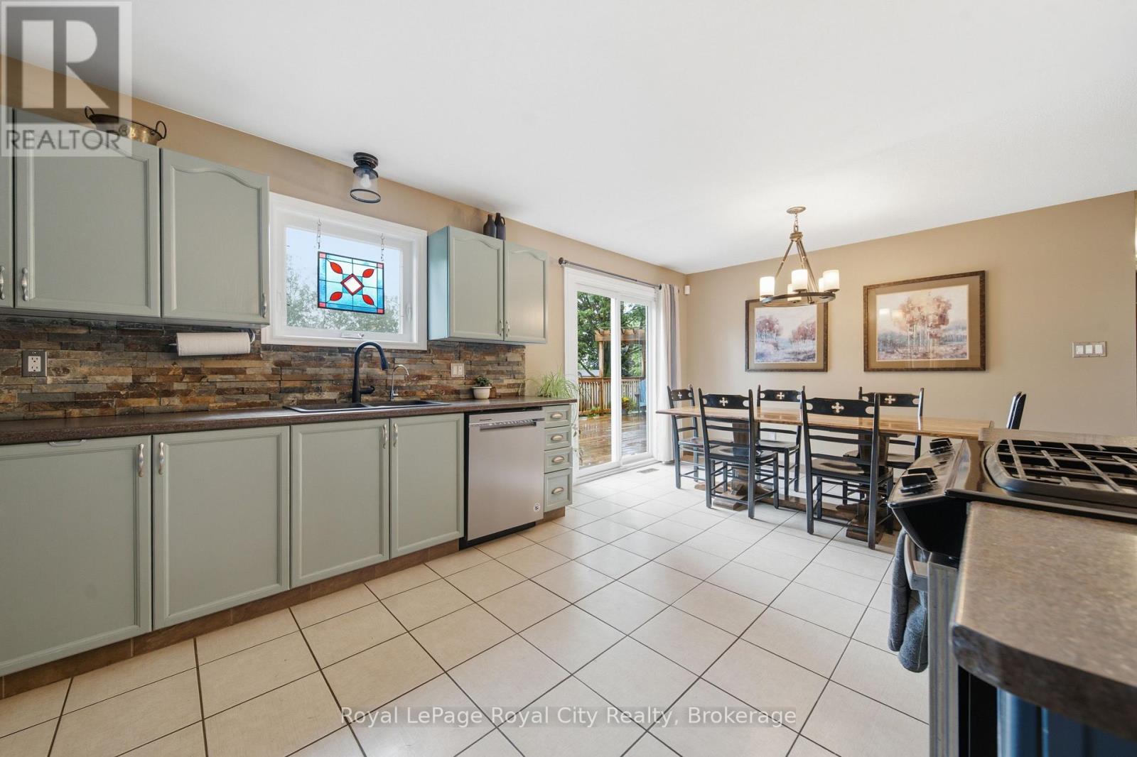 14 Hewitt Street, Blandford-Blenheim, Ontario  N0J 1B0 - Photo 12 - X13481960