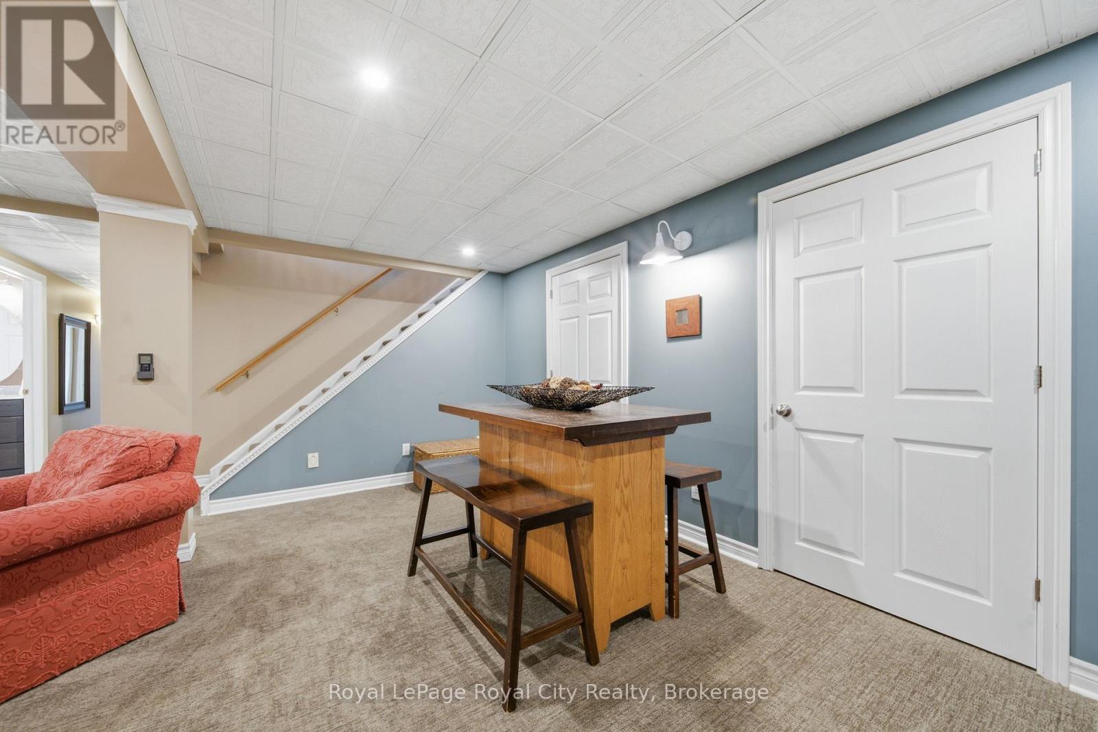 14 Hewitt Street, Blandford-Blenheim, Ontario  N0J 1B0 - Photo 30 - X13481960