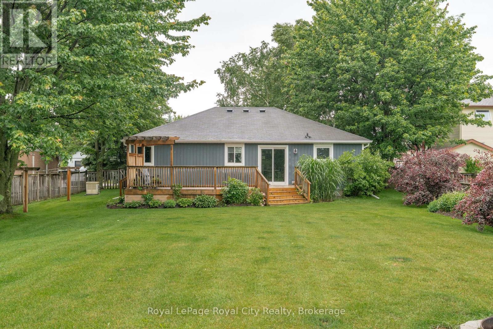 14 Hewitt Street, Blandford-Blenheim, Ontario  N0J 1B0 - Photo 44 - X13481960