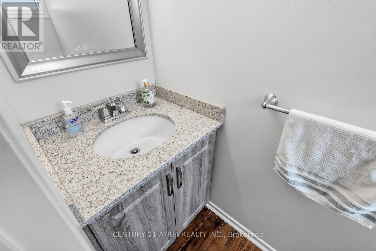 36 Ravengloss Drive, Markham, Ontario  L3T 4C9 - Photo 18 - N13481984