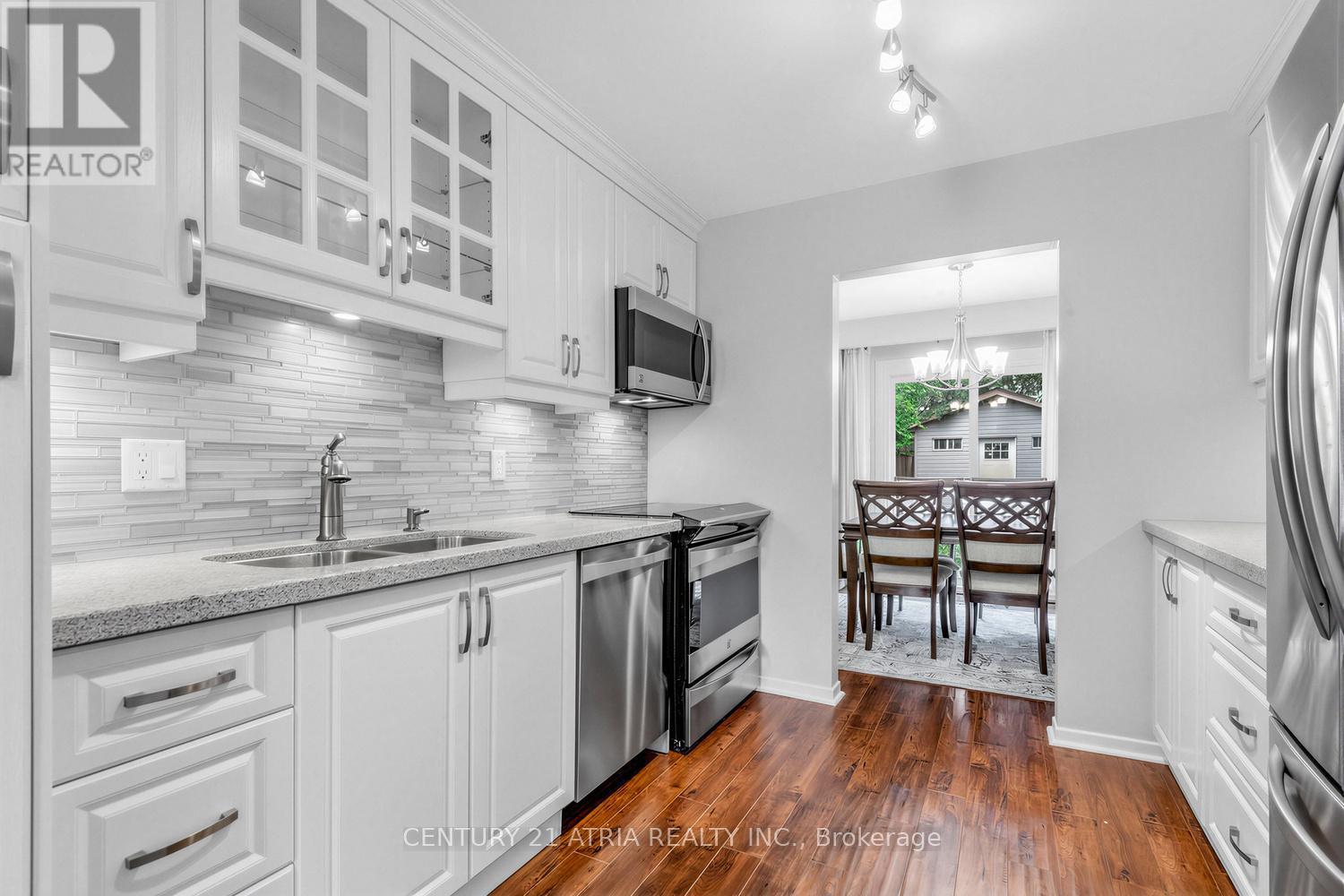 36 Ravengloss Drive, Markham, Ontario  L3T 4C9 - Photo 8 - N13481984