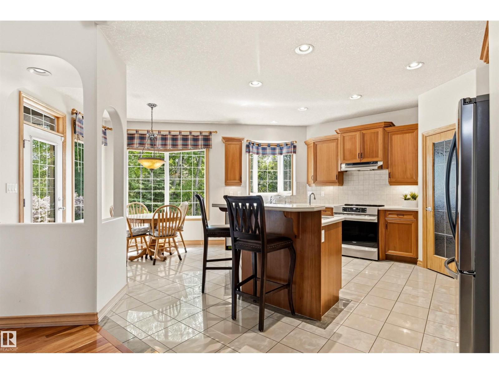 244 Wolf Willow Rd NW, Edmonton, Alberta  T5T 6N3 - Photo 13 - E4495284