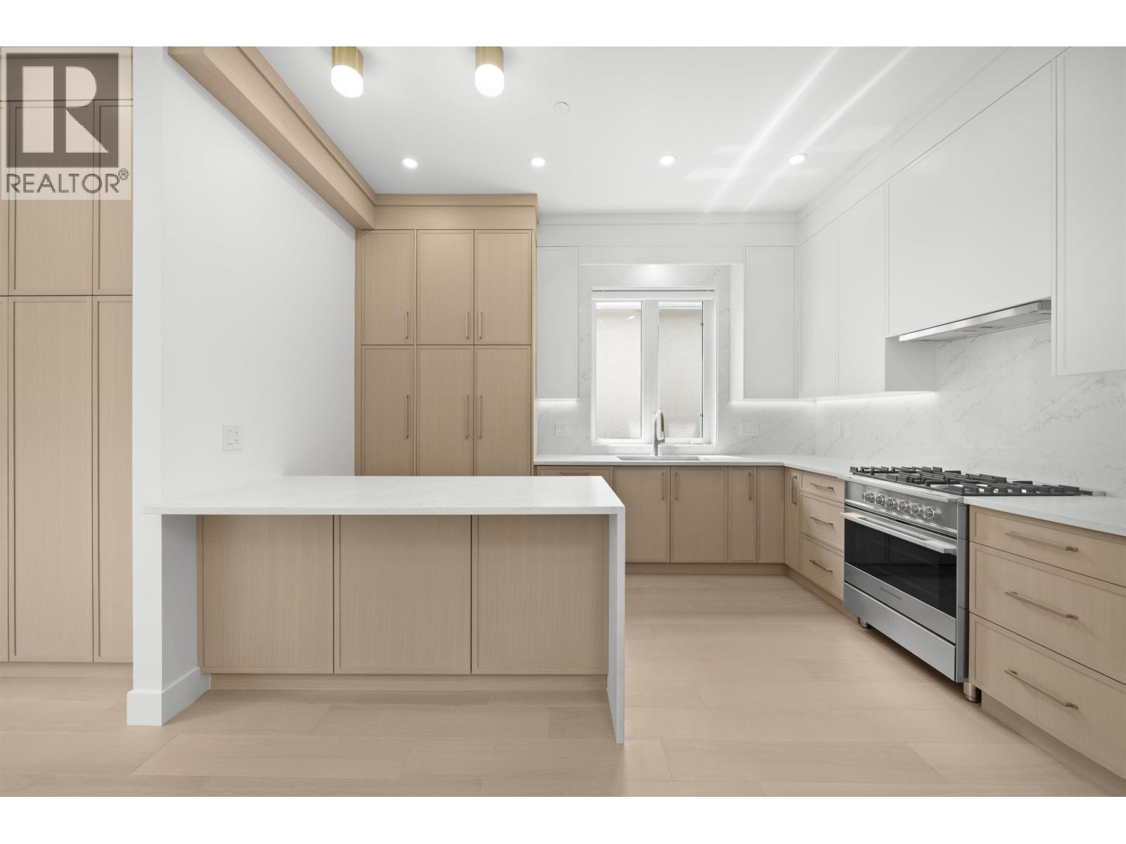 1 6461 E PRINCE EDWARD STREET, Vancouver, British Columbia