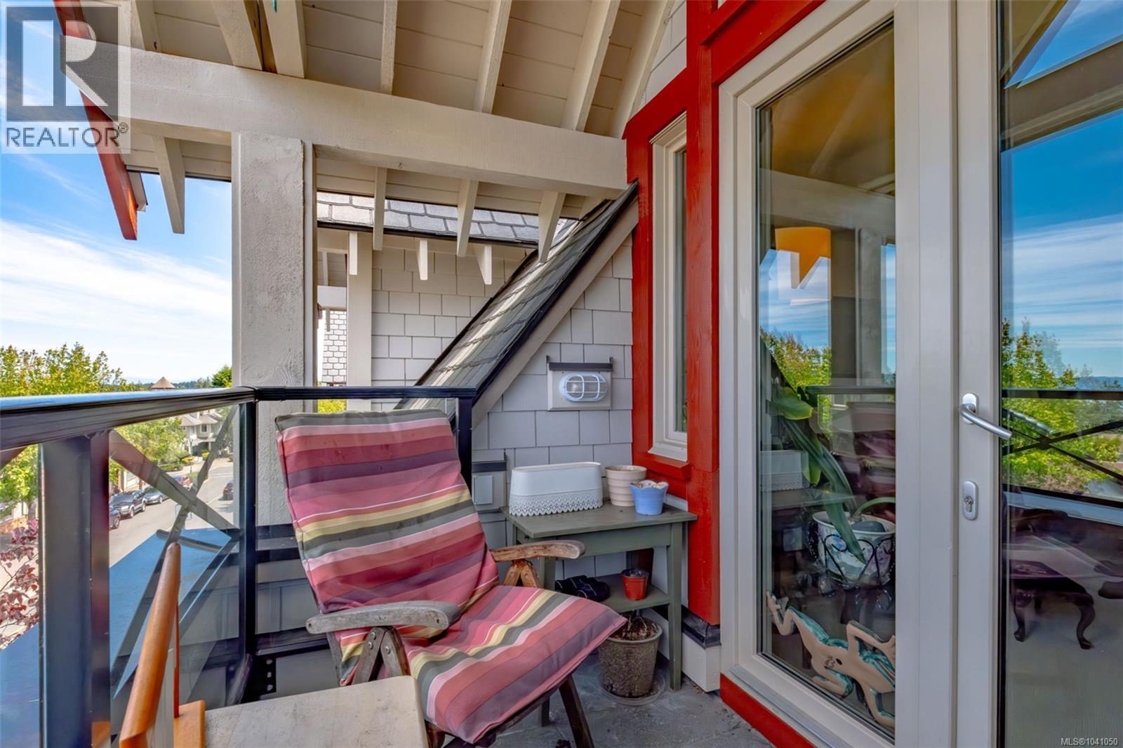 302 222 Second Ave W, Qualicum Beach, British Columbia  V9K 0A4 - Photo 40 - 1041050