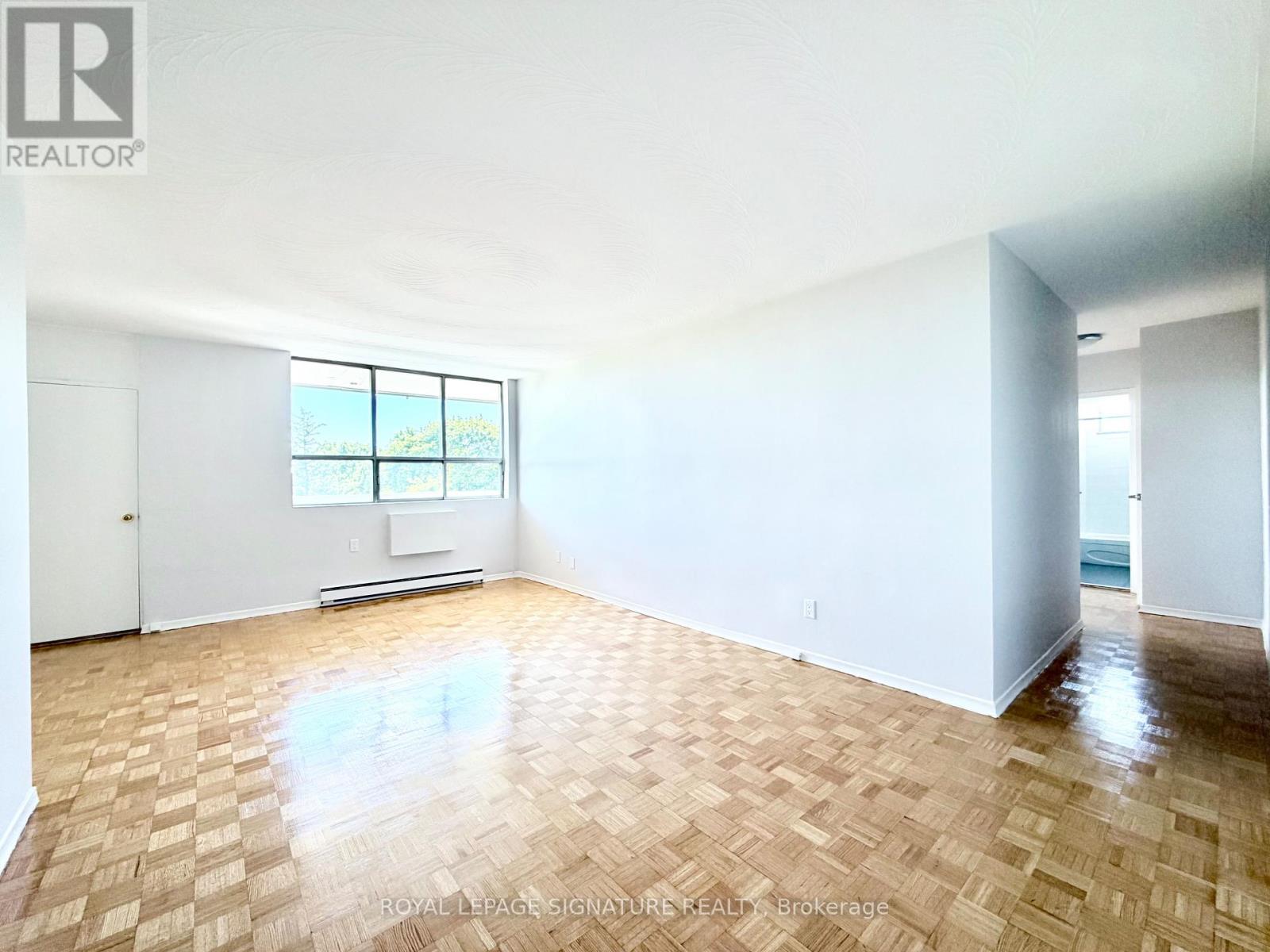 804 - 525 Eglinton Avenue E, Toronto, Ontario  M4P 1N5 - Photo 3 - C13481268