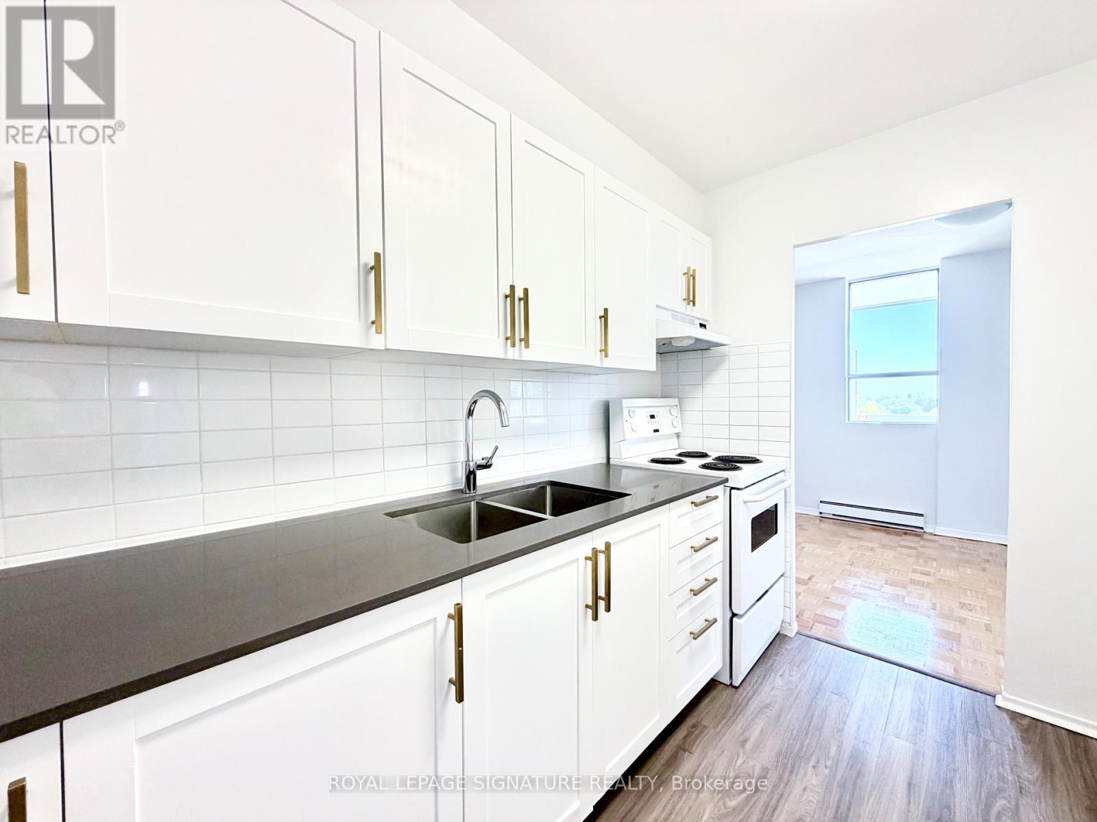 804 - 525 Eglinton Avenue E, Toronto, Ontario  M4P 1N5 - Photo 10 - C13481268