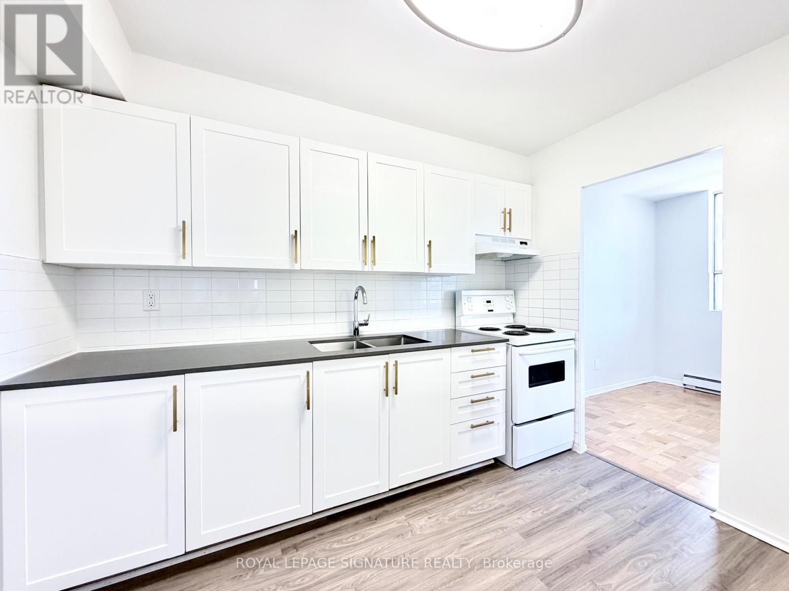 804 - 525 Eglinton Avenue E, Toronto, Ontario  M4P 1N5 - Photo 7 - C13481268