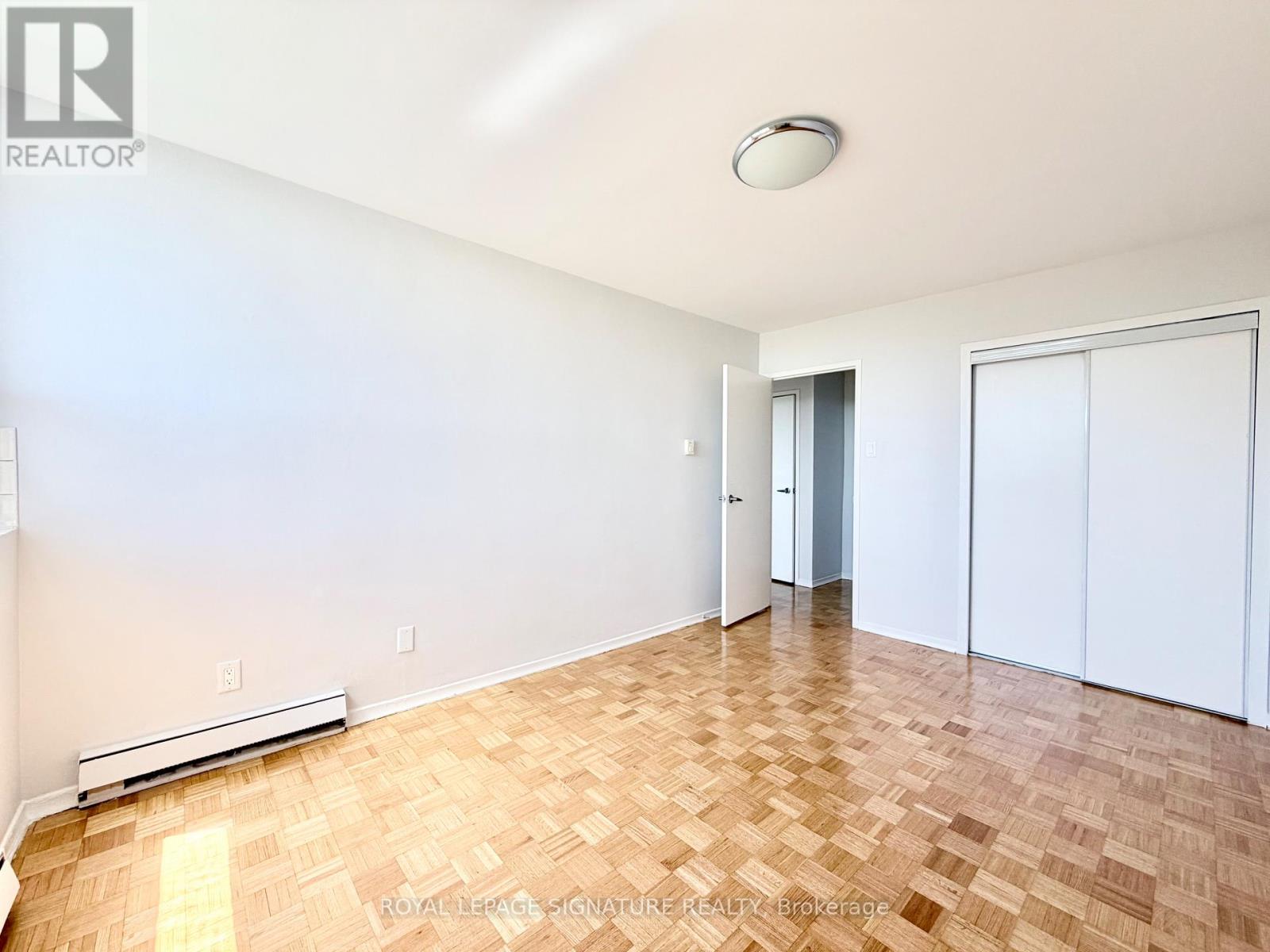 804 - 525 Eglinton Avenue E, Toronto, Ontario  M4P 1N5 - Photo 13 - C13481268