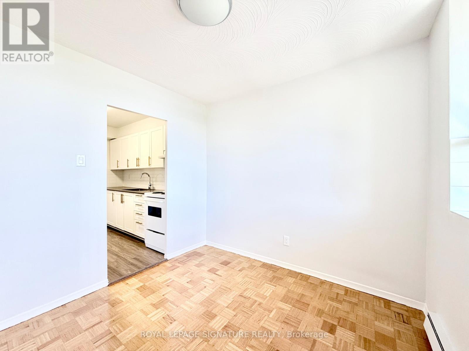 804 - 525 Eglinton Avenue E, Toronto, Ontario  M4P 1N5 - Photo 8 - C13481268