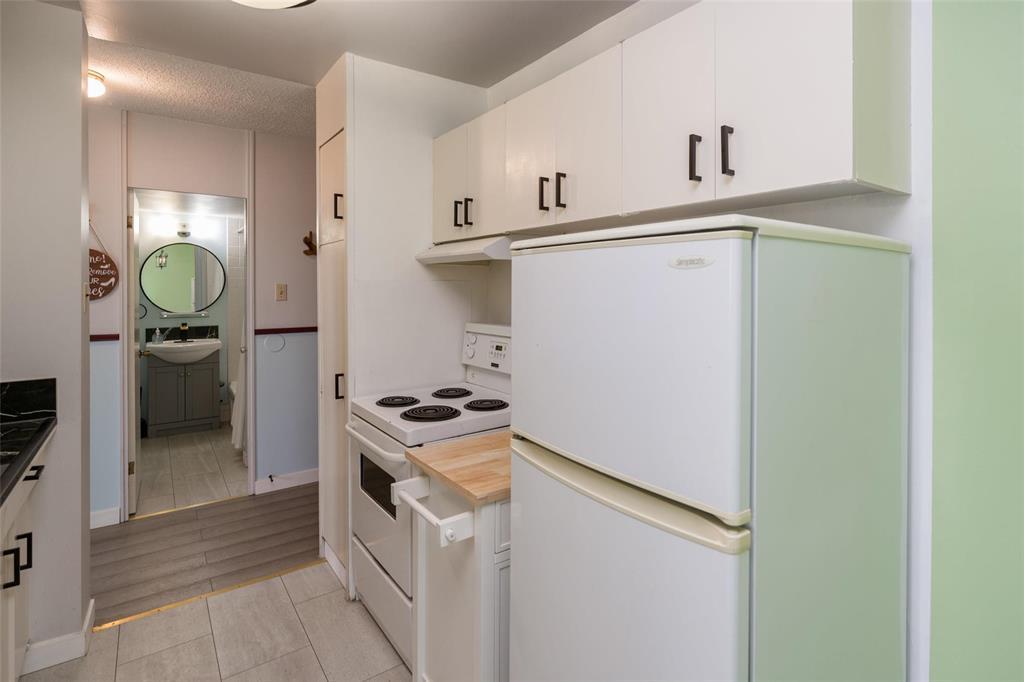 1719 411 Cumberland Avenue, Winnipeg, Manitoba R3B 1T7 - Photo 2 - 202614702