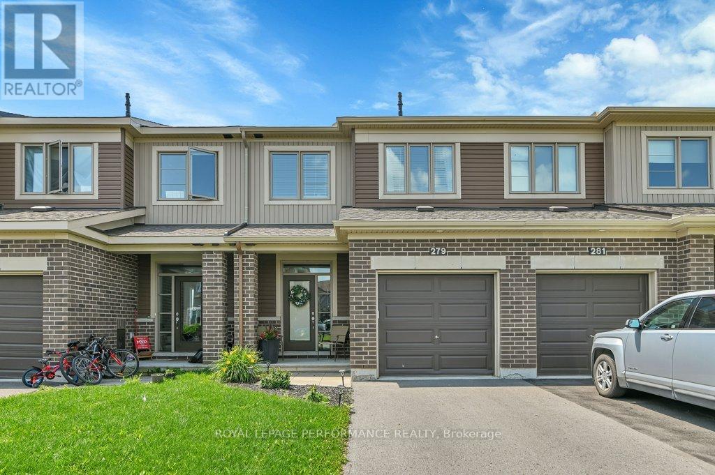 279 Mountain Sorrel Way, Ottawa, Ontario K4A 1H6 - Photo 2 - X13482044