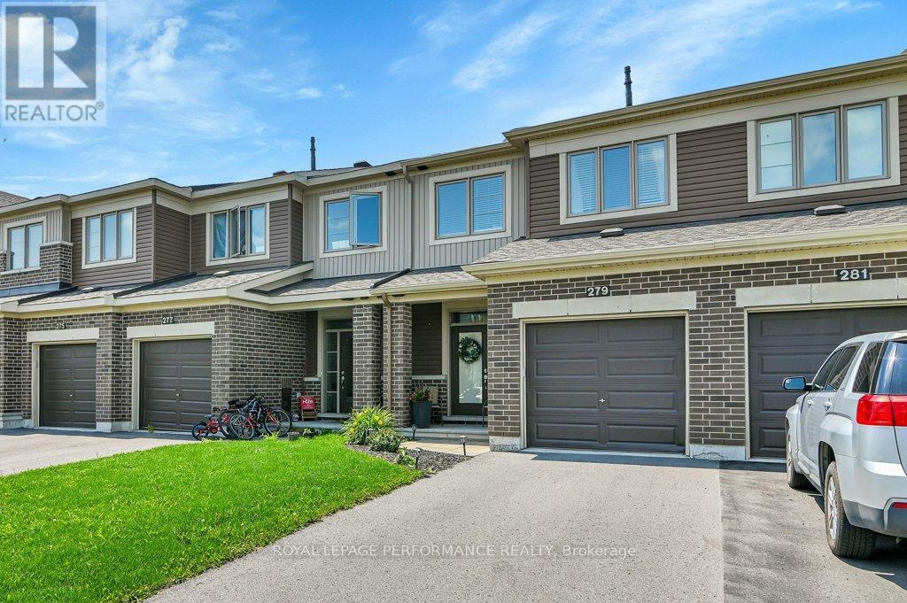 279 Mountain Sorrel Way, Ottawa, Ontario K4A 1H6 - Photo 3 - X13482044