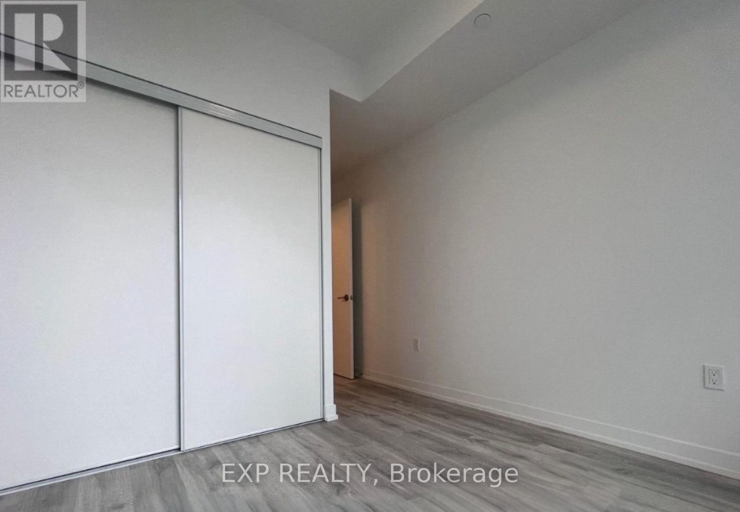 1605 - 8 Olympic Garden Drive, Toronto, Ontario  M2M 0B9 - Photo 12 - C13482016