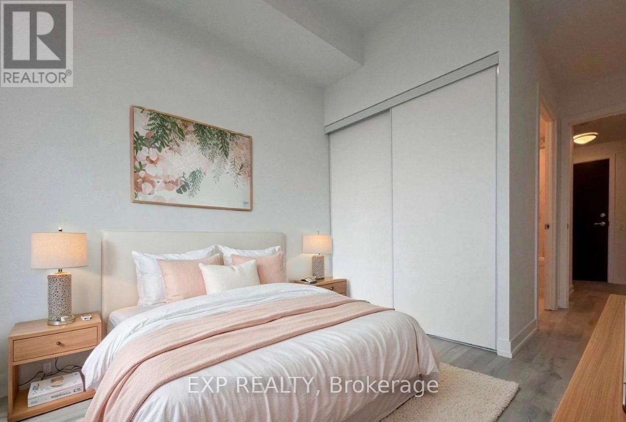 1605 - 8 Olympic Garden Drive, Toronto, Ontario  M2M 0B9 - Photo 5 - C13482016