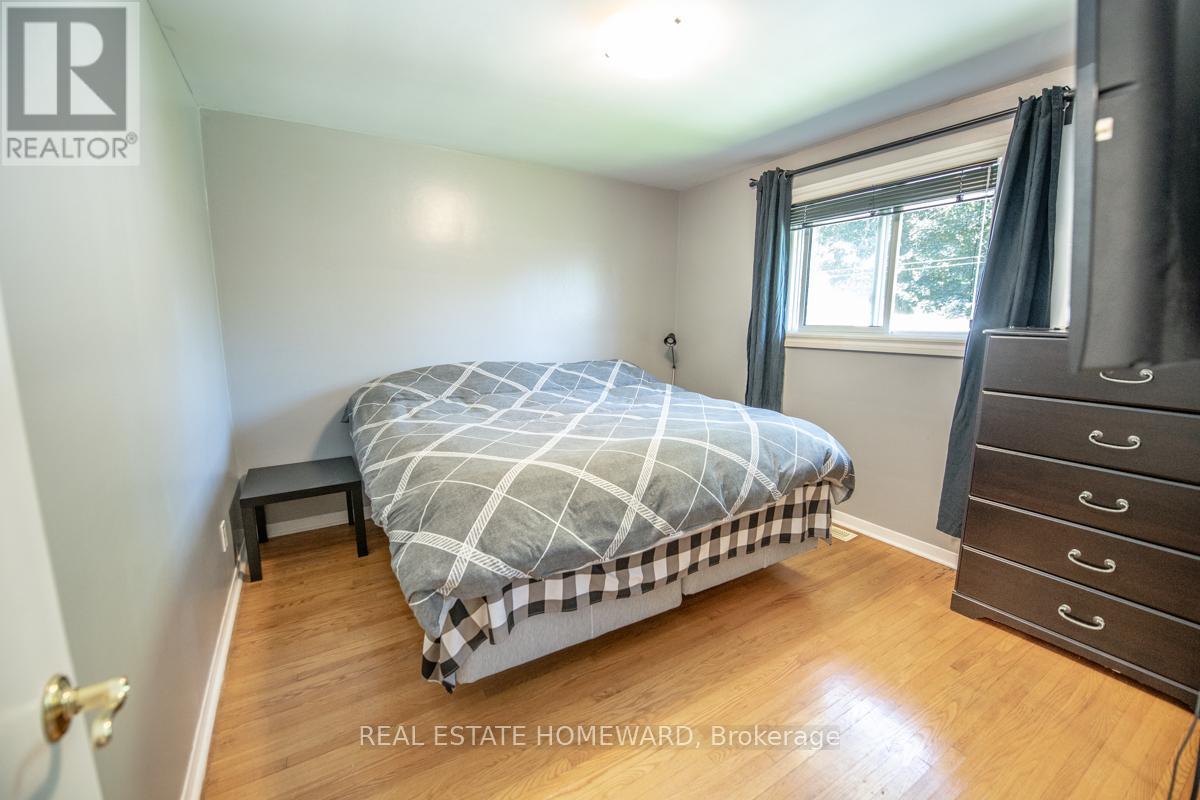 4 Sunicrest Boulevard, Clarington, Ontario  L1C 2G7 - Photo 14 - E13482046