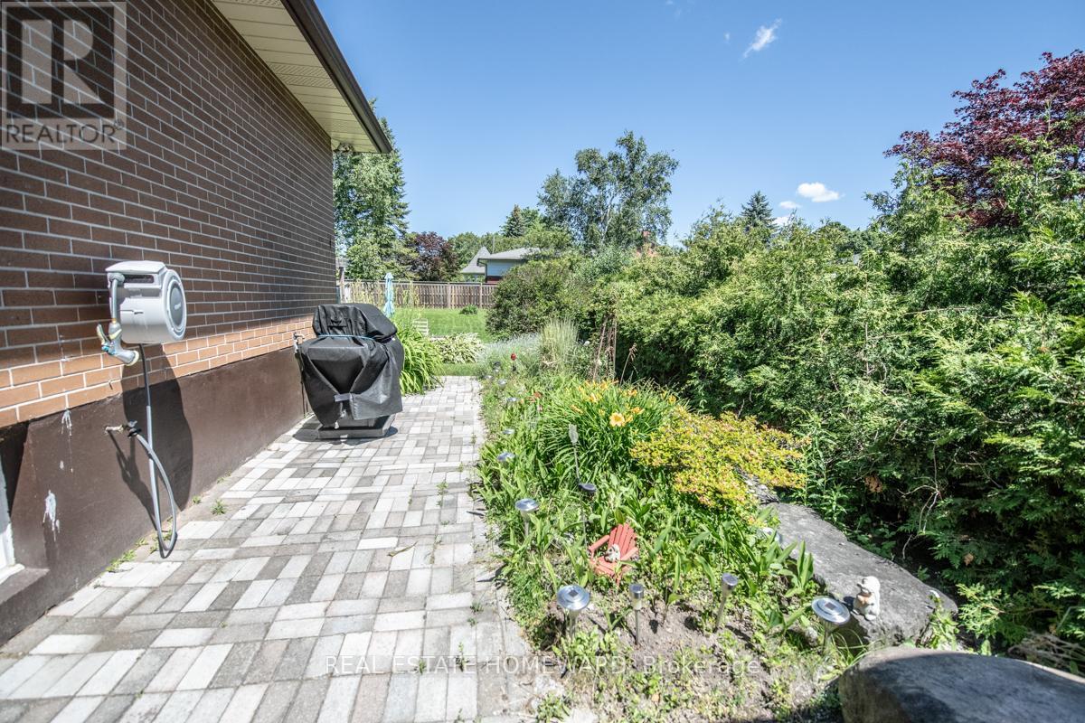 4 Sunicrest Boulevard, Clarington, Ontario  L1C 2G7 - Photo 22 - E13482046