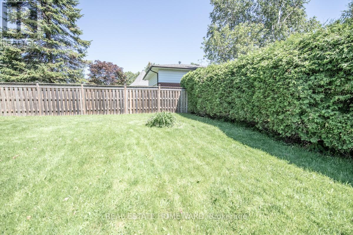 4 Sunicrest Boulevard, Clarington, Ontario  L1C 2G7 - Photo 28 - E13482046
