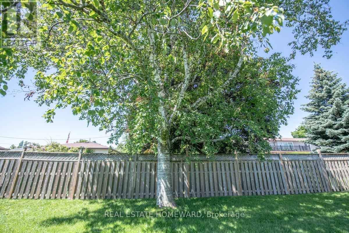 4 Sunicrest Boulevard, Clarington, Ontario  L1C 2G7 - Photo 30 - E13482046