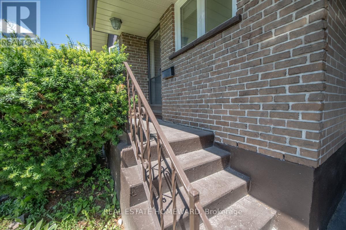 4 Sunicrest Boulevard, Clarington, Ontario  L1C 2G7 - Photo 37 - E13482046