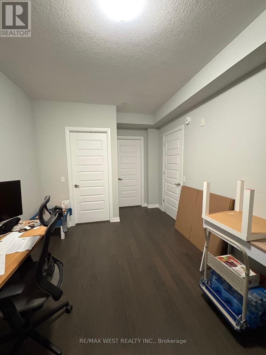 207 - 128 Grovewood Common, Oakville, Ontario L6H 0X3 - Photo 15 - W13472184