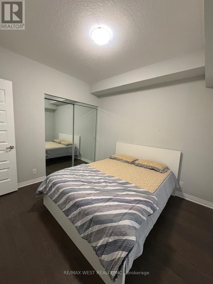 207 - 128 Grovewood Common, Oakville, Ontario L6H 0X3 - Photo 8 - W13472184