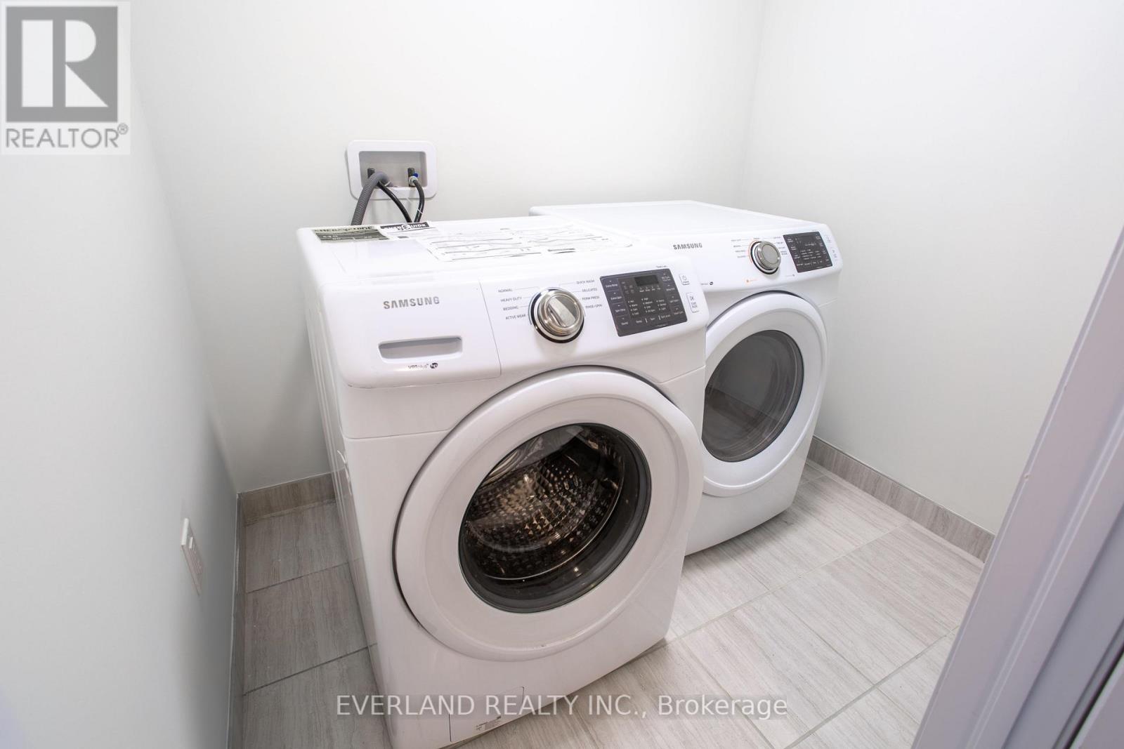372 Threshing Mill Boulevard, Oakville, Ontario  L6H 0P6 - Photo 20 - W13481744