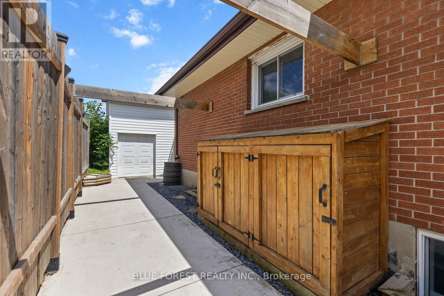 52 Almond Road, London South, Ontario  N5Z 4C4 - Photo 43 - X13482062