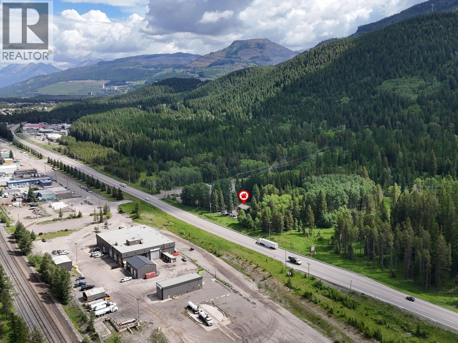 1102 Highway 3, Sparwood, British Columbia  V0B 2G1 - Photo 14 - 10392470