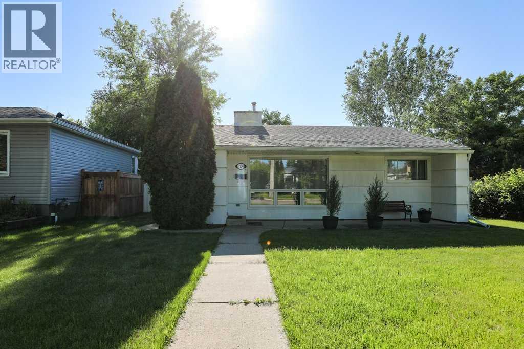 1130 12b Street South, Lethbridge, Alberta  T1K 1S2 - Photo 1 - A2323776