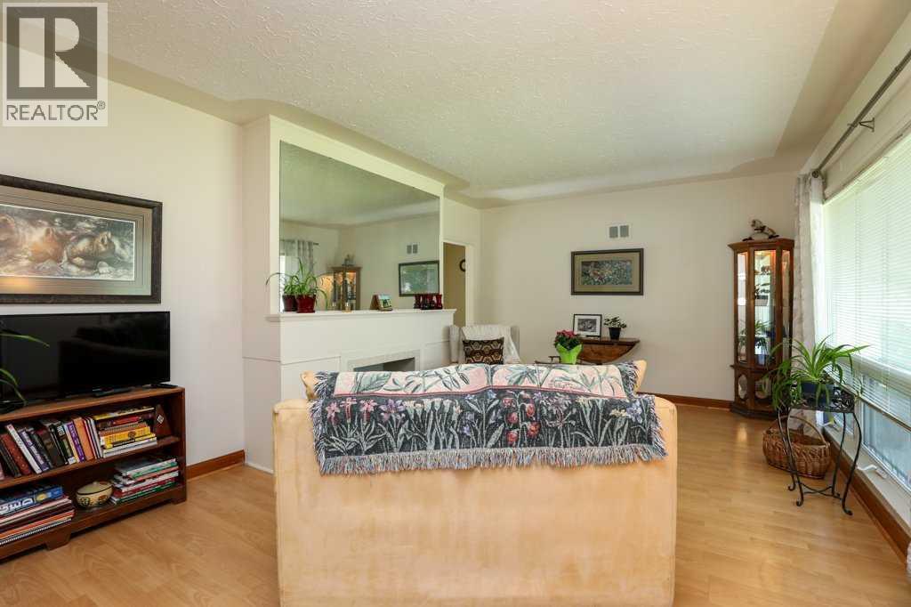 1130 12b Street South, Lethbridge, Alberta  T1K 1S2 - Photo 7 - A2323776