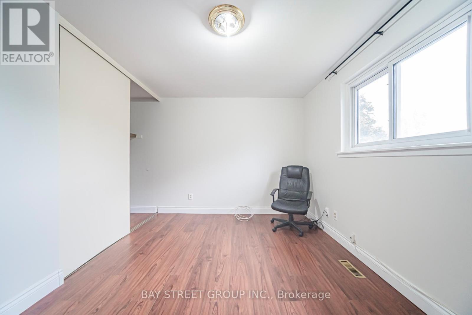 296 KILLDEER STREET W, Oshawa, Ontario