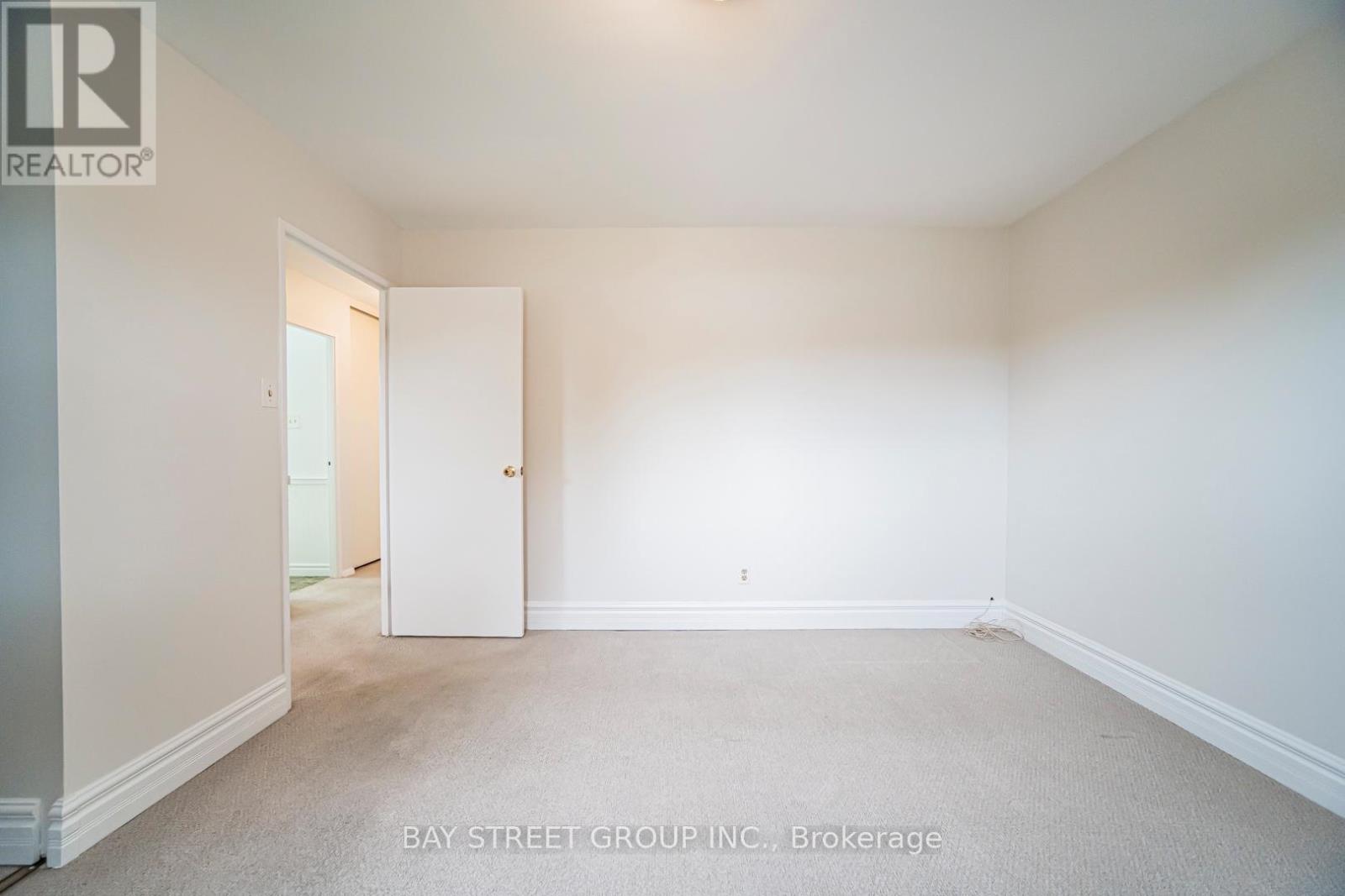296 Killdeer Street W, Oshawa, Ontario  L1G 6X3 - Photo 11 - E13482082
