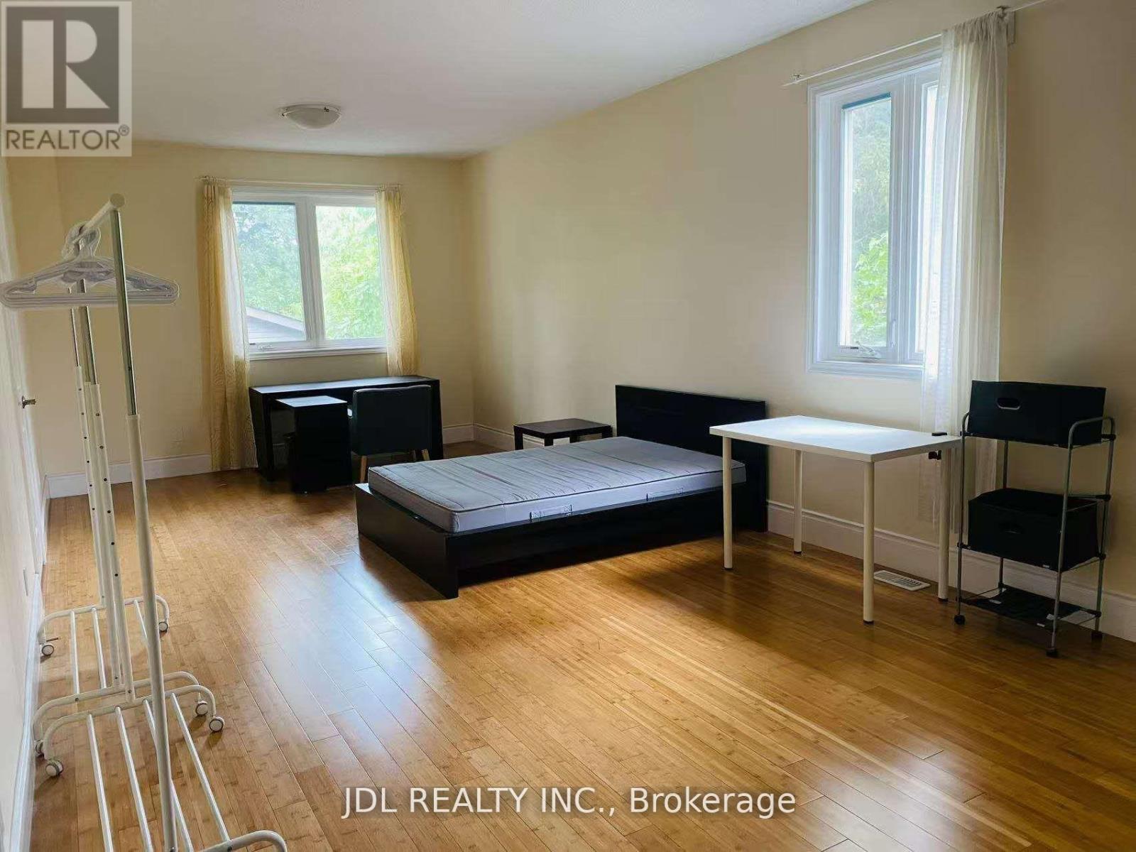 29 BOBMAR ROAD, Toronto, Ontario