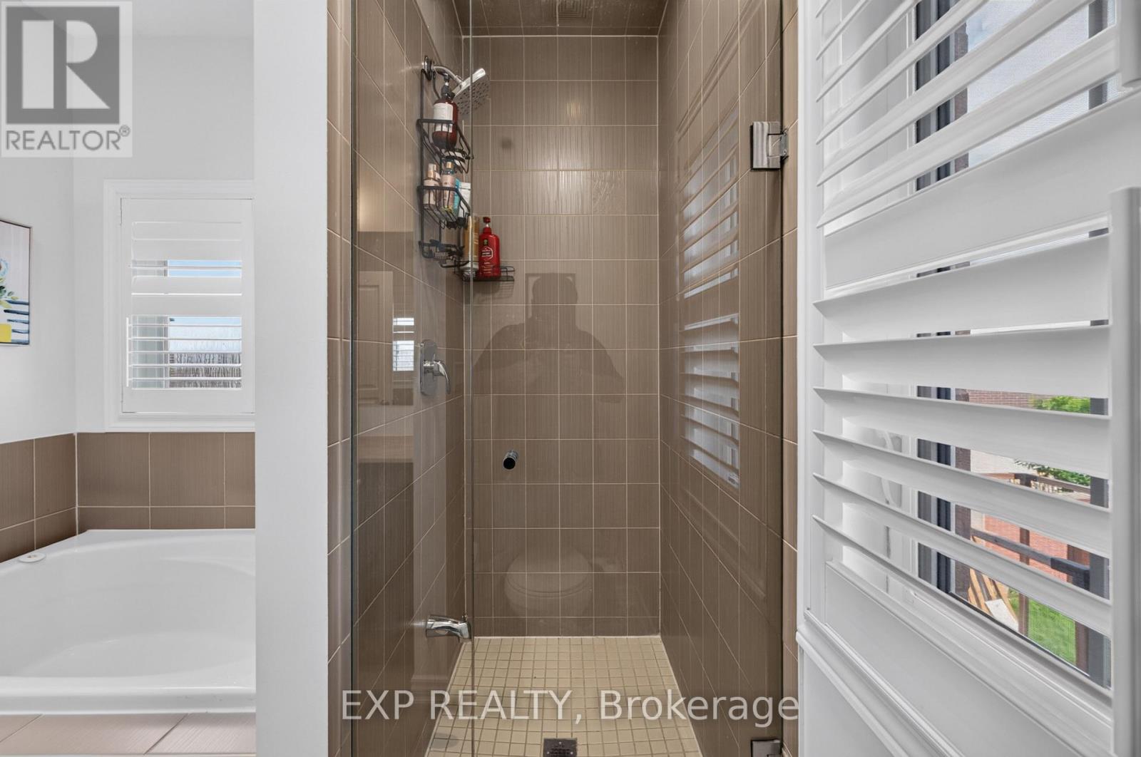 82 Humberstone Crescent, Brampton, Ontario  L7A 4C1 - Photo 29 - W13471898