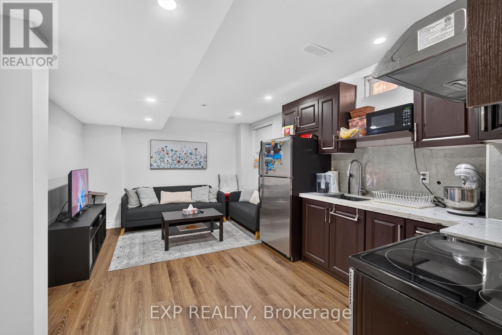82 Humberstone Crescent, Brampton, Ontario  L7A 4C1 - Photo 44 - W13471898