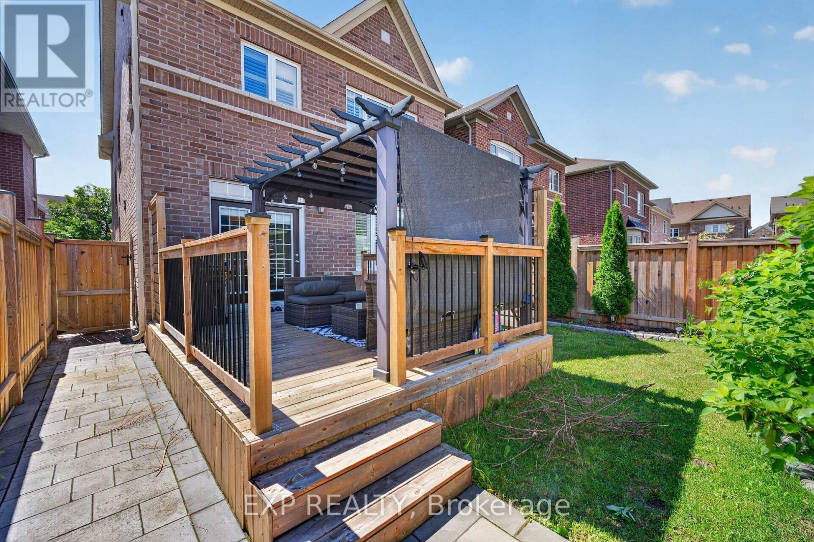 82 Humberstone Crescent, Brampton, Ontario  L7A 4C1 - Photo 48 - W13471898