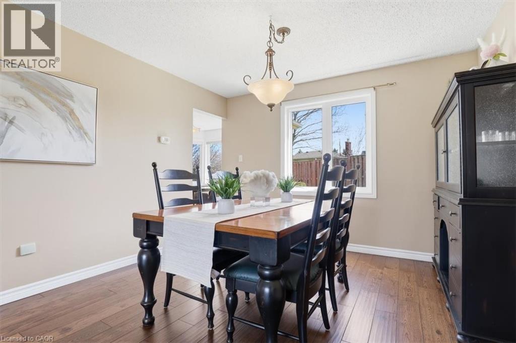 113 Glenecho Court, Waterloo, Ontario N2K 2R3 - Photo 12 - 40823469